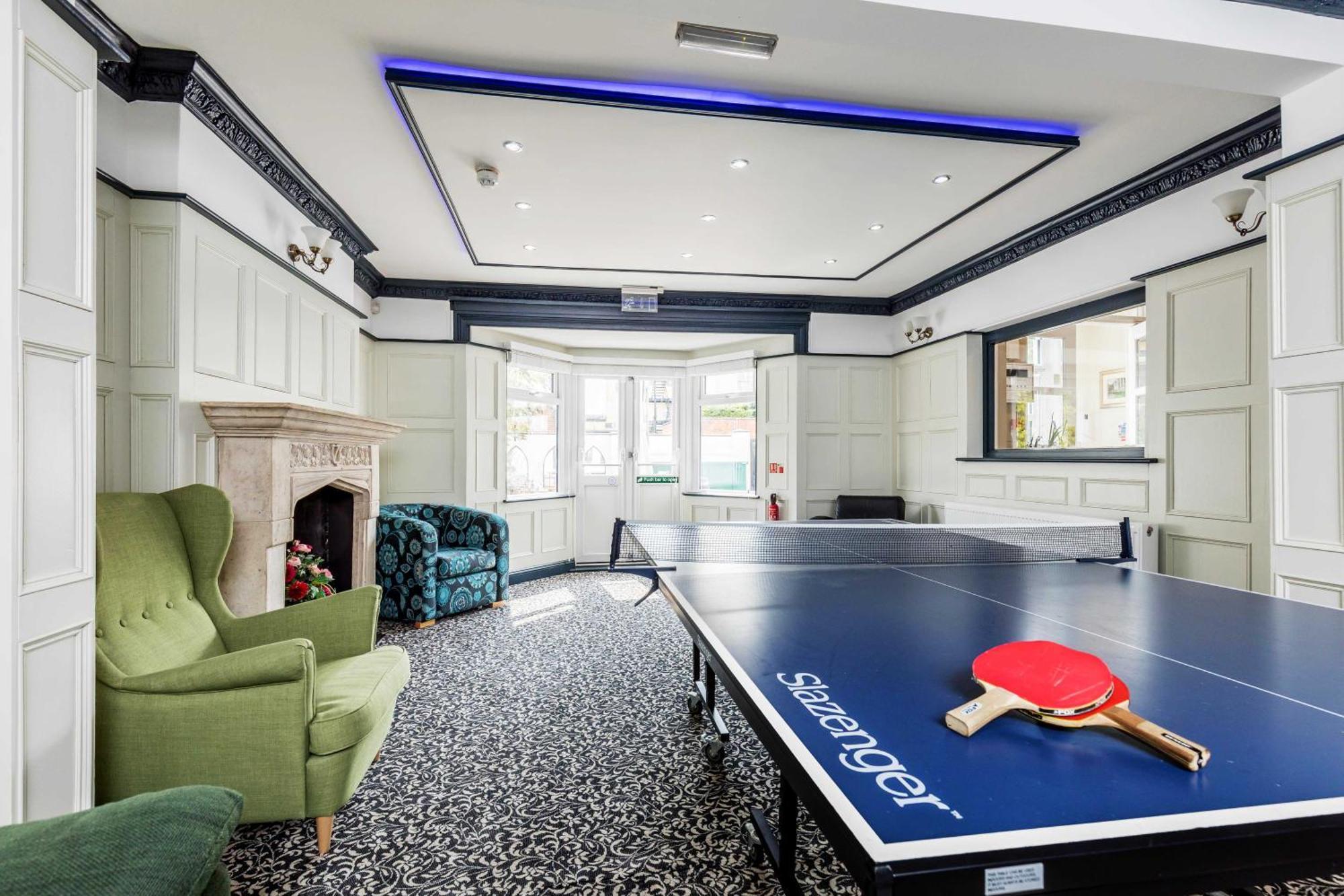 Ashbys Deluxe Studios With Spa Included Portsmouth Exterior photo